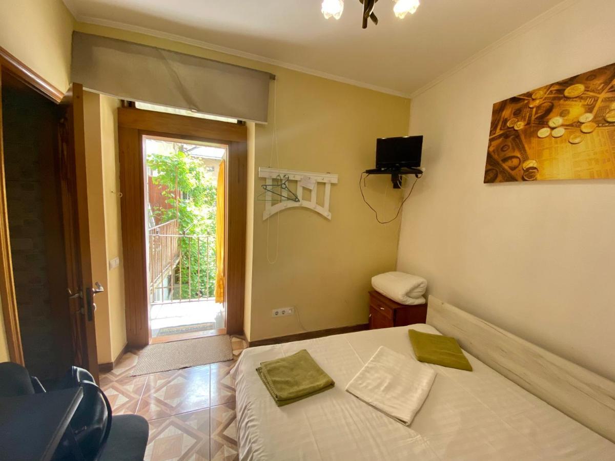 Svobody Apartments إلفيف المظهر الخارجي الصورة