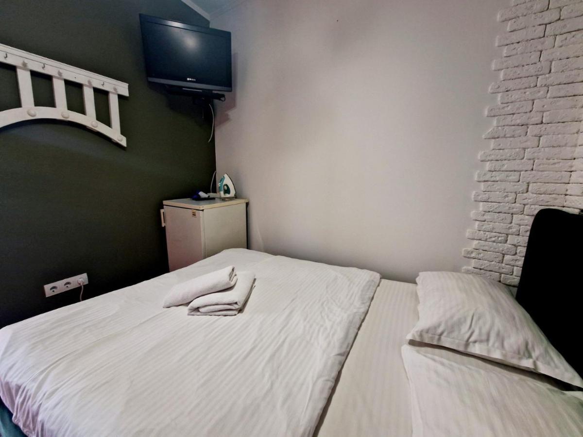 Svobody Apartments إلفيف المظهر الخارجي الصورة